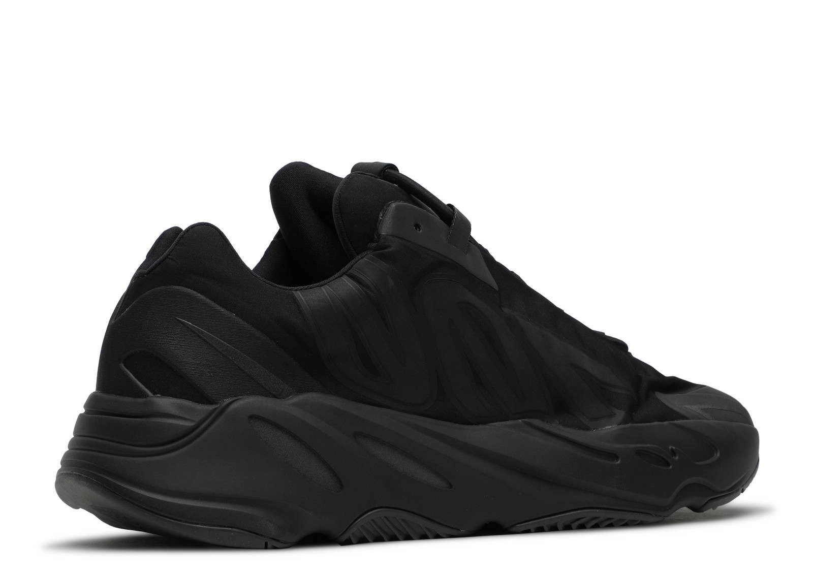 Yeezy Boost 700 MNVN Yeezy Boost 700 MNVN Triple Black (2020) фото