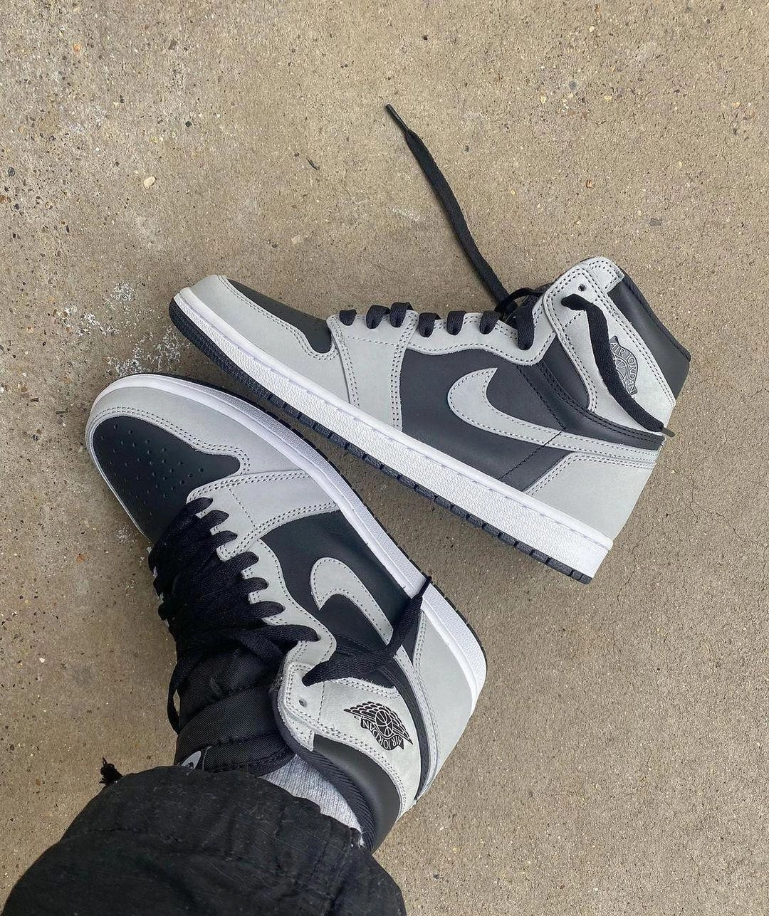 Air Jordan 1 High OG Shadow 2.0 фото