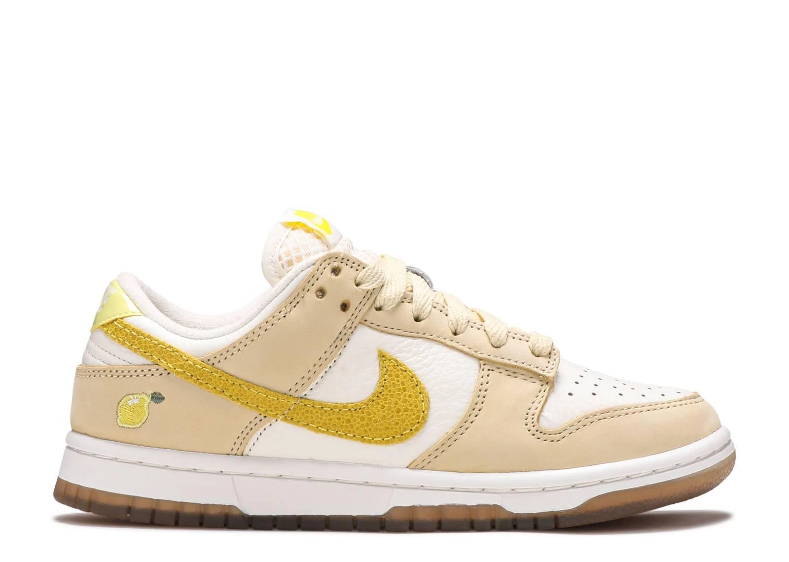 Dunk Low WMNS  Lemon Drop (2021) фото