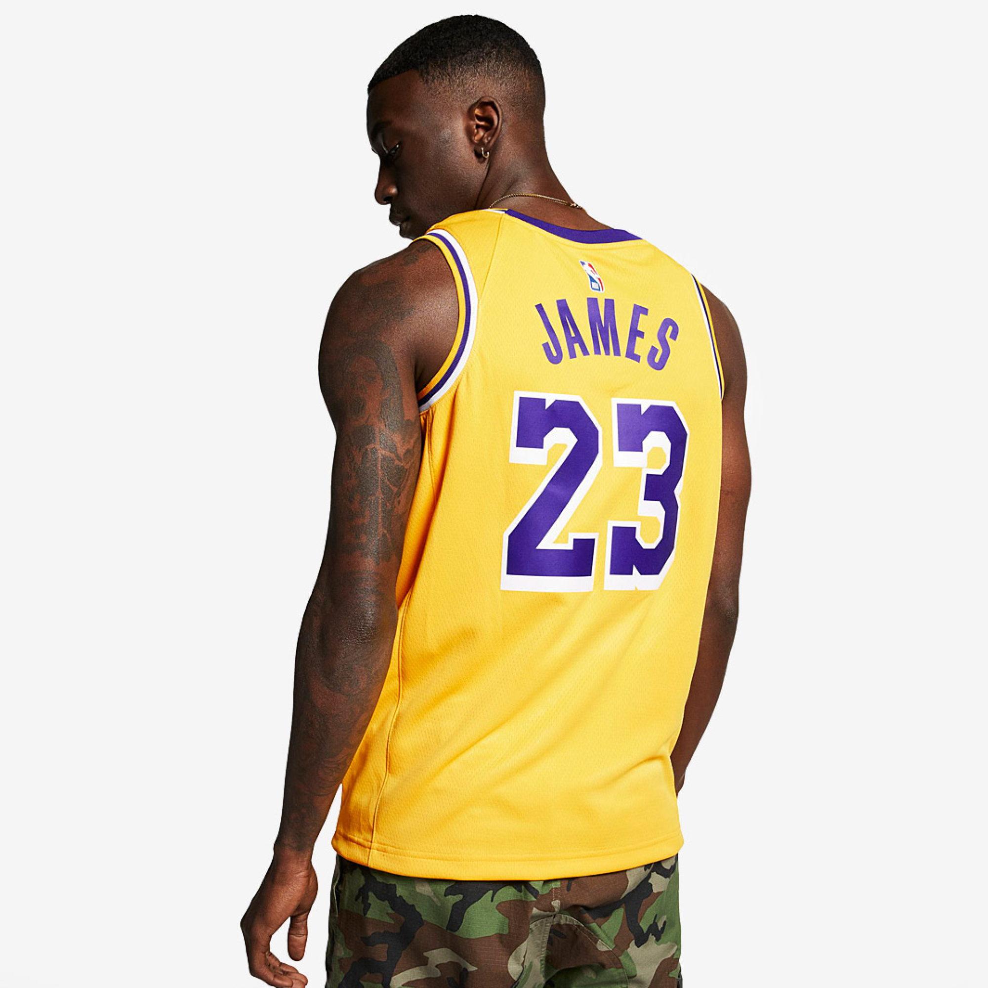 Jersey clearance lakers lebron