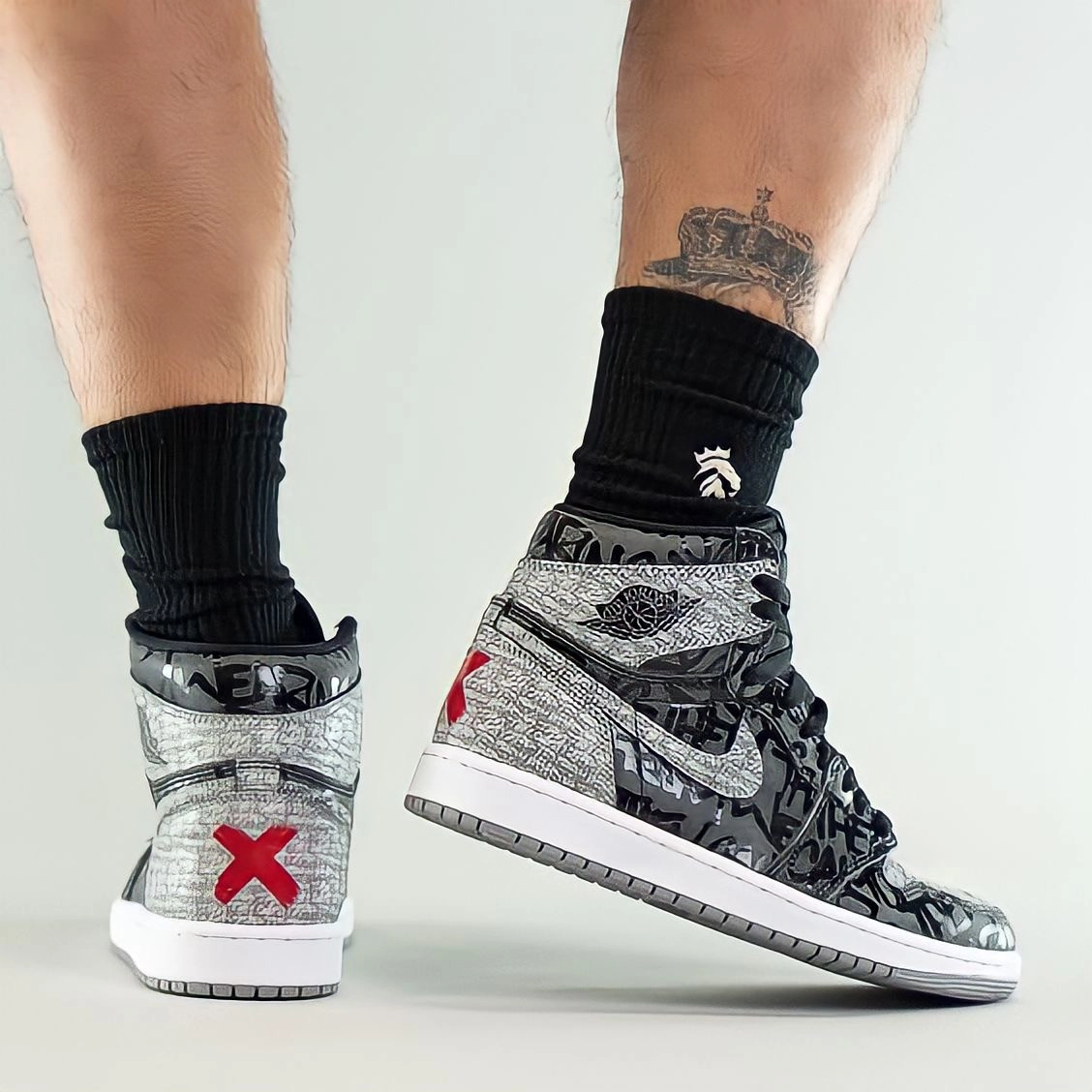 Air Jordan 1 High OG Rebellionaire фото