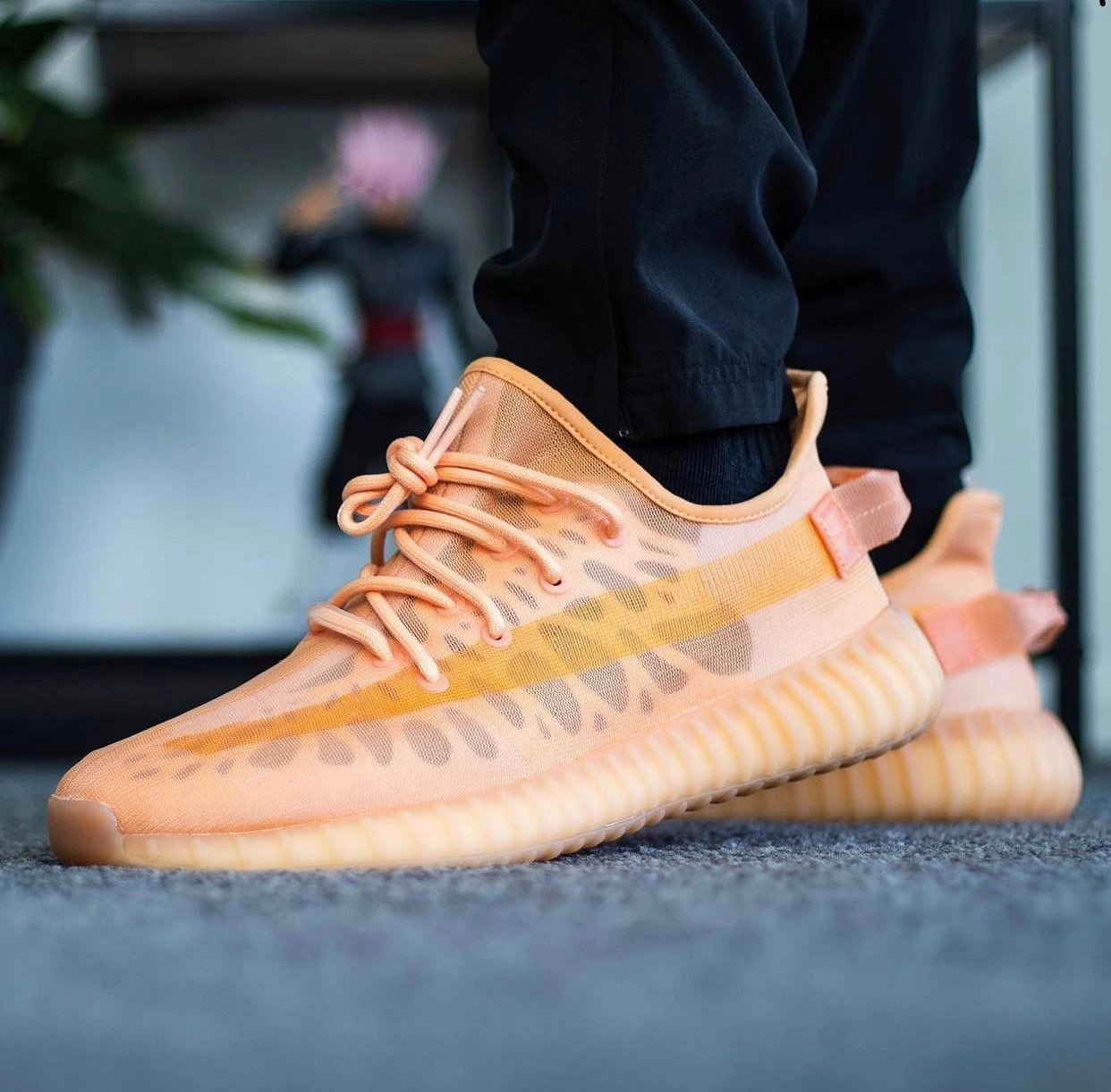 Yeezy Boost 350 V2 Mono Clay Infants фото