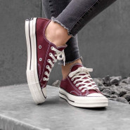 Burgundy chuck outlet taylors