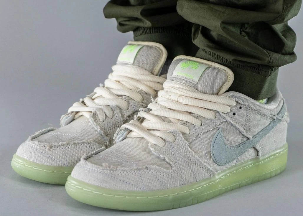 Dunk Low SB Mummy фото