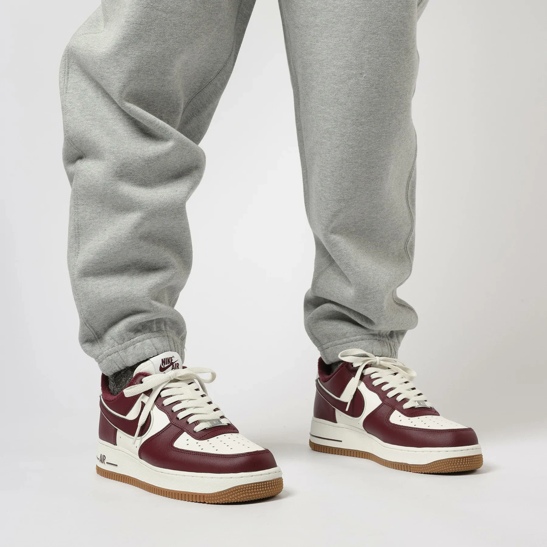 Nike air force maroon best sale