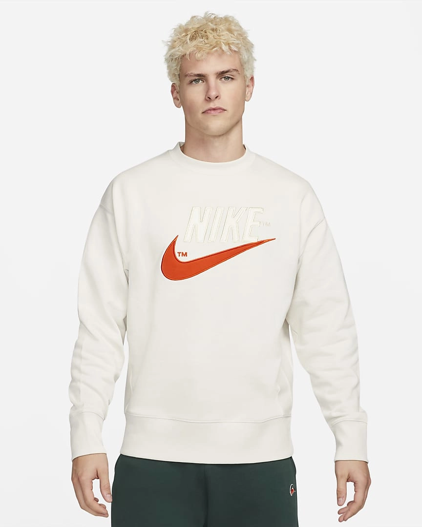 Nike graphic crew sweatshirt hotsell