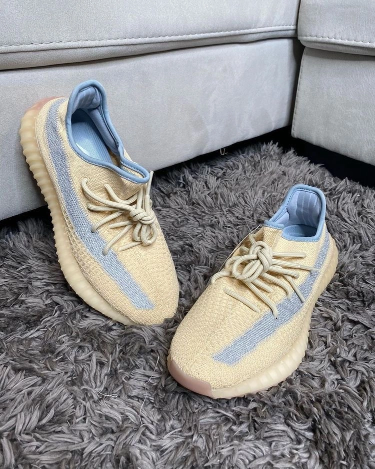 Yeezy Boost 350 V2 Linen (2020) фото
