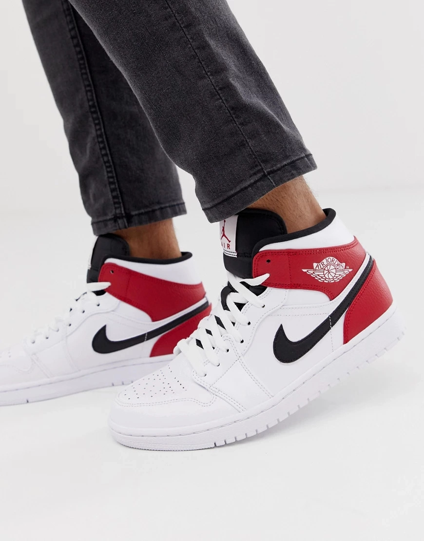 Air Jordan 1 Mid 1 Mid White Chicago фото