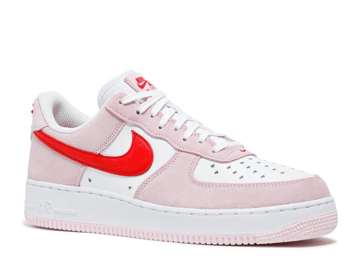 Air Force 1 Low 07 QS Valentines Day Love Letter фото