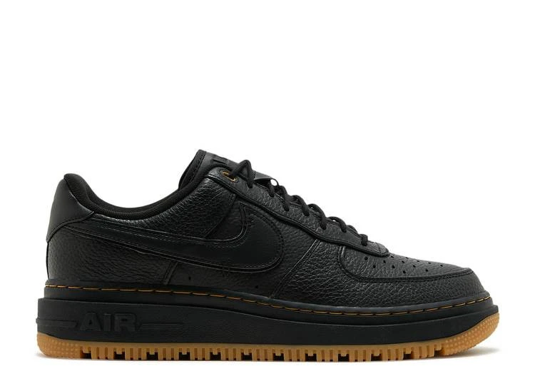 Nike air force black with gum sole hotsell