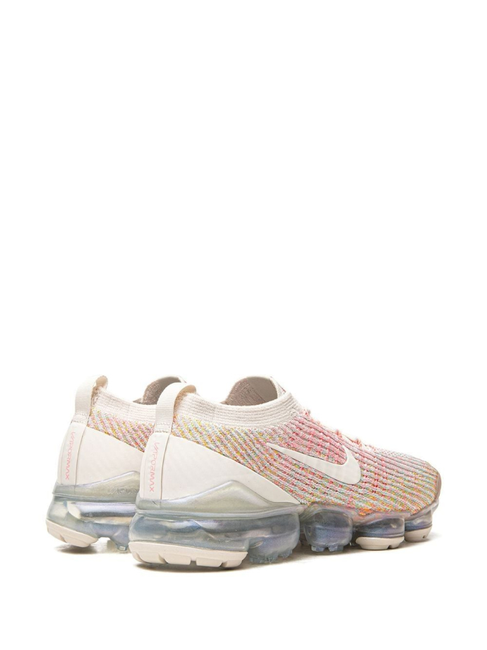 Air vapormax flyknit 3 women's pink hotsell