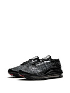 Nike air clearance max deluxe sneakers