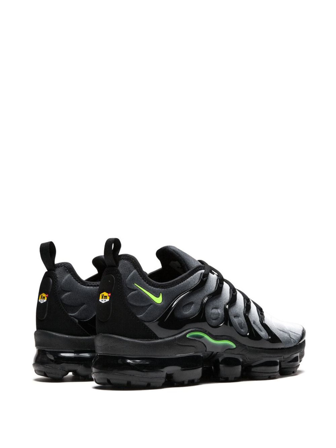 Nike vm plus black online