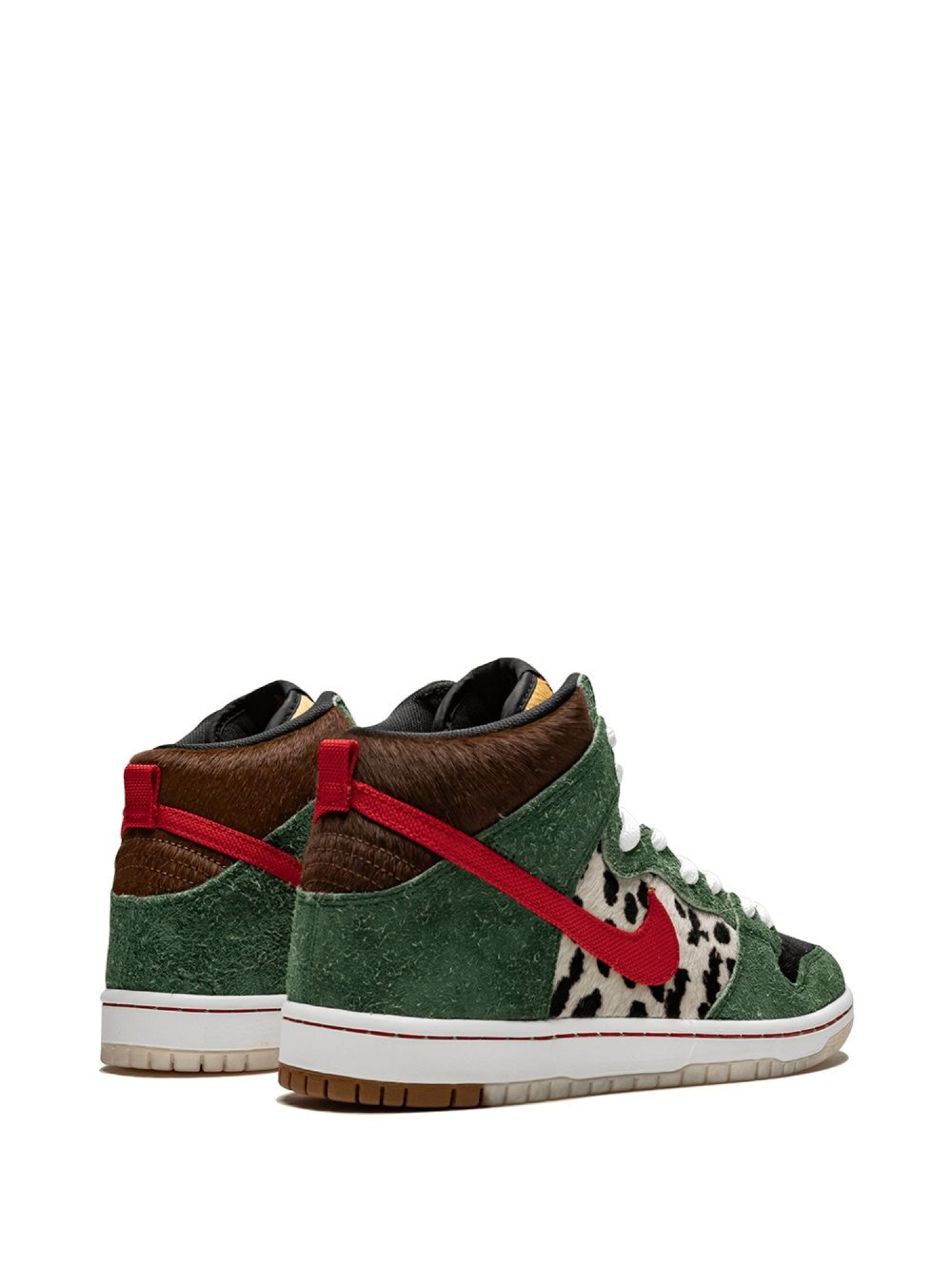 Nike dunk dog walker store