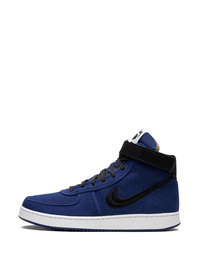Nike royal blue sneakers store