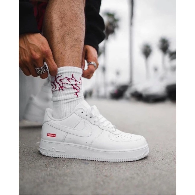 Air Force 1 Low Supreme 1 White (2020) фото