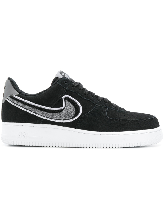 Nike force hotsell 1 suede