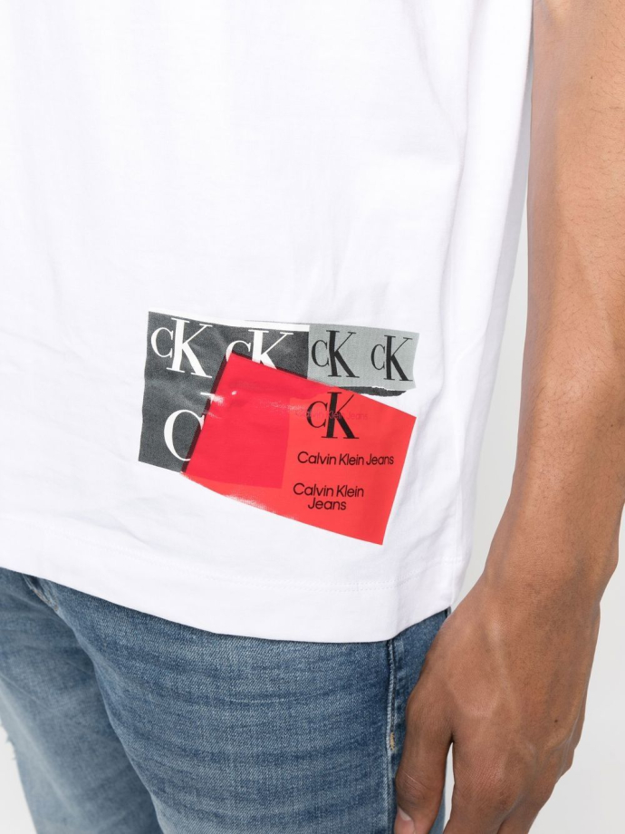 Calvin Klein Jeans Disrupted CK box urban T shirt J30J322673 Meet Market