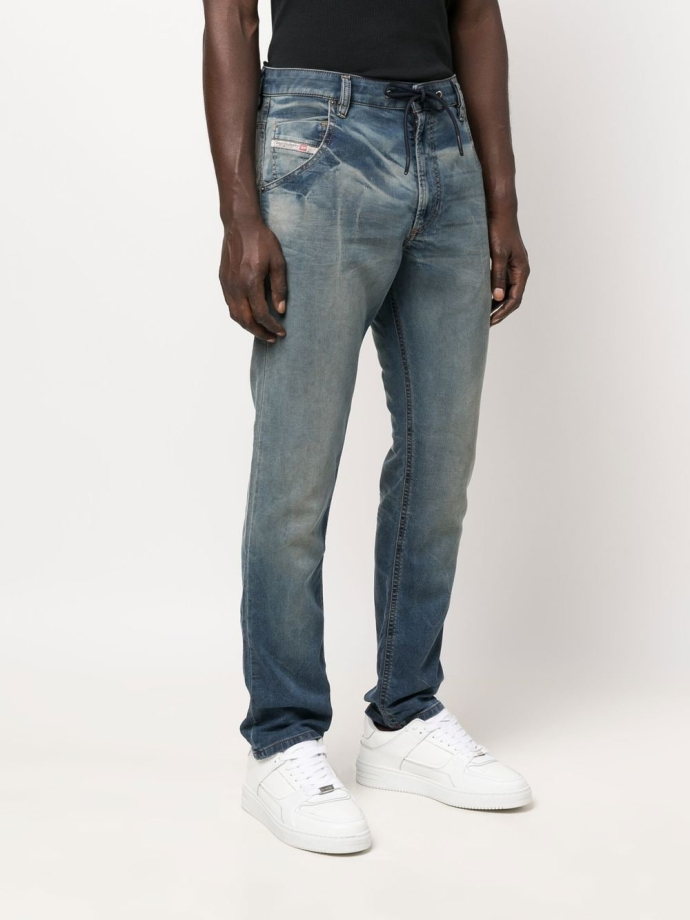 Jeans ne store