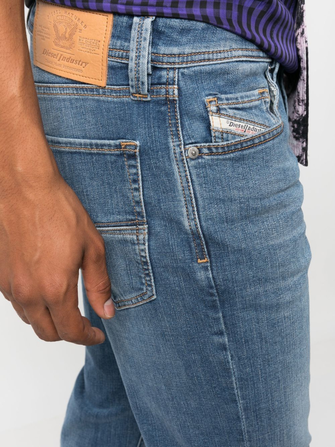 Diesel tapered jeans best sale