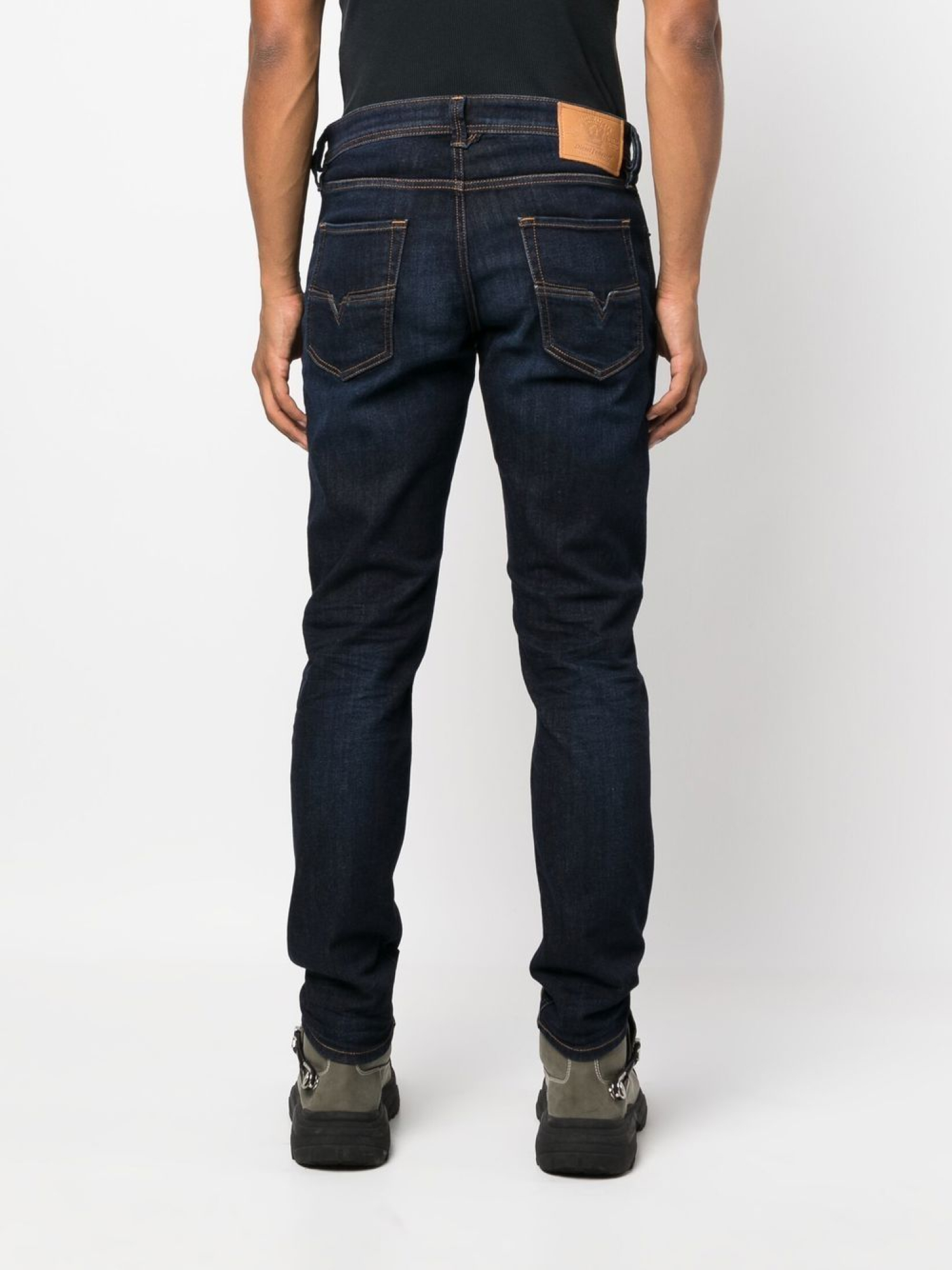 Diesel Larkee Beex tapered jeans 00SU1X009ZS Meet Market