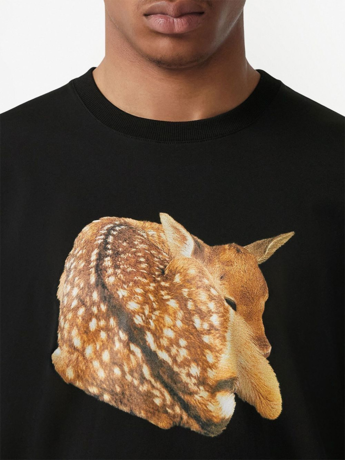 Burberry shop deer shirt