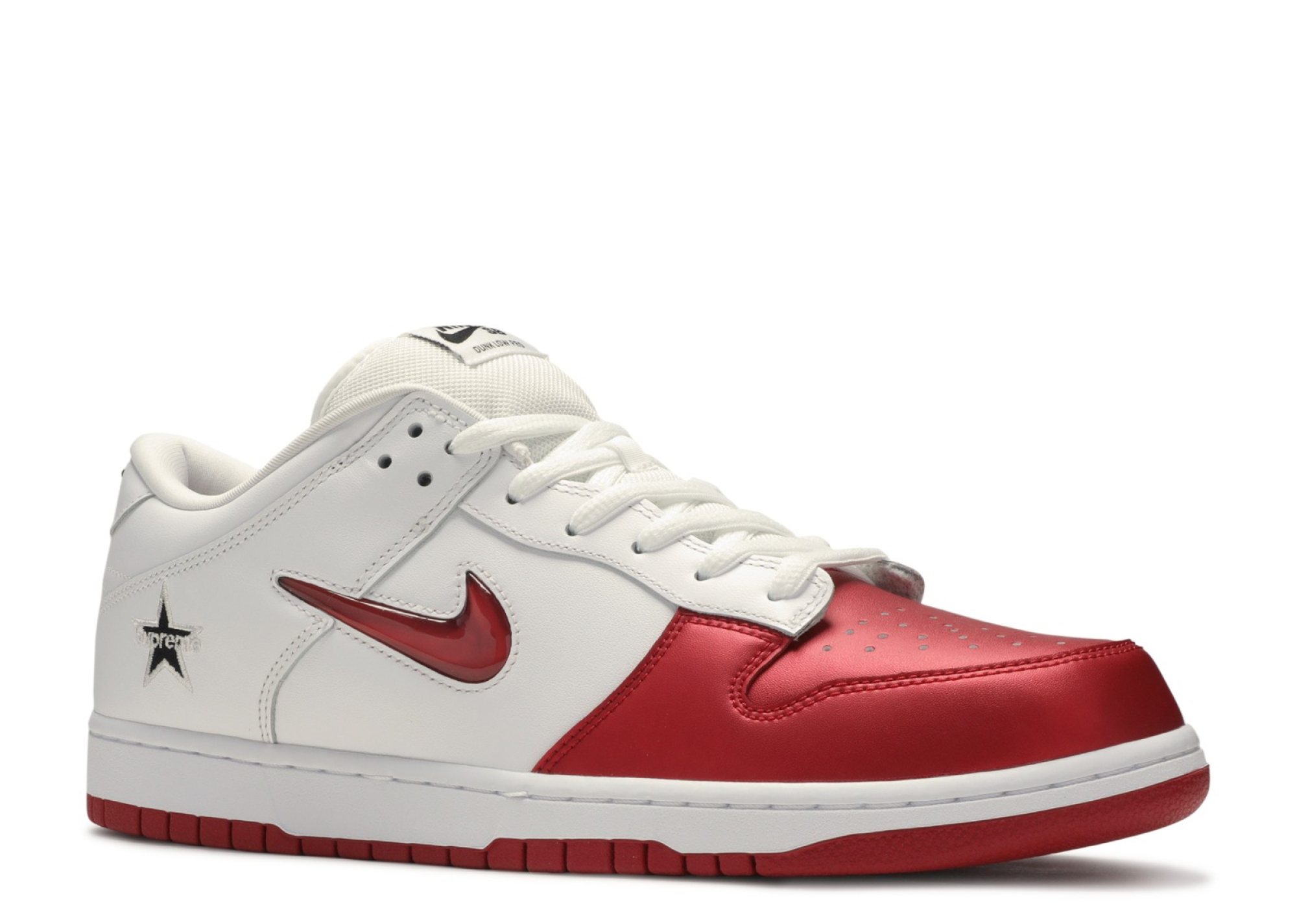 Dunk Low SB x Supreme Dunk Low Red (2019) фото