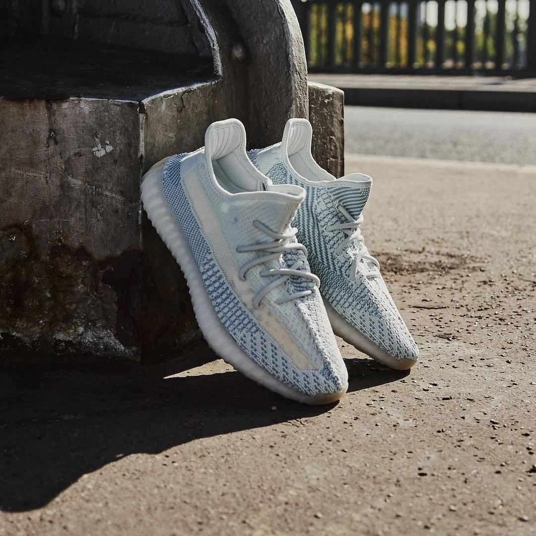 Yeezy Boost 350 V2 Cloud White (Non-Reflective) (2019) фото