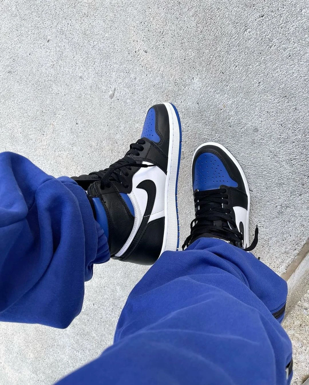 Air Jordan 1 High Royal Toe (2020) фото