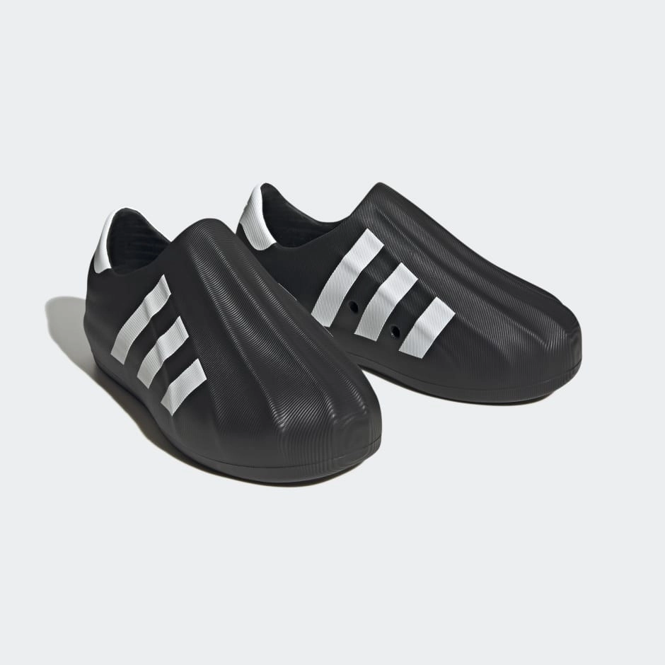 Adidas core black online