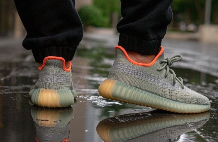 Yeezy Boost 350 V2 Desert Sage (2020) фото