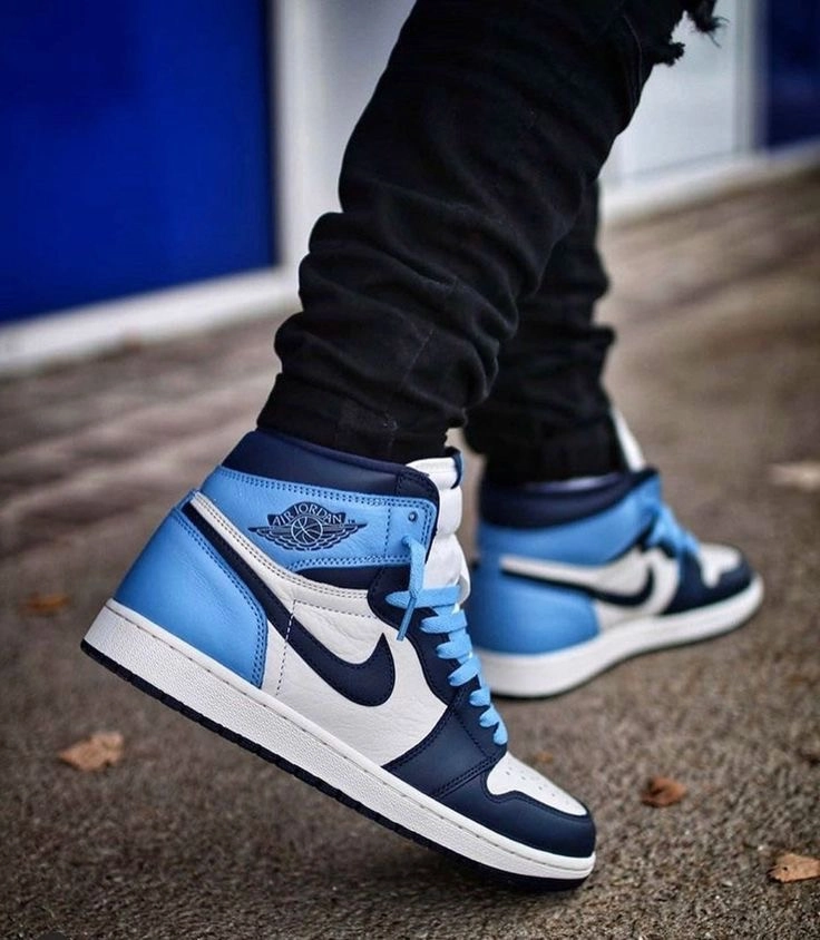 Air Jordan 1 High OG Obsidian (2019) фото