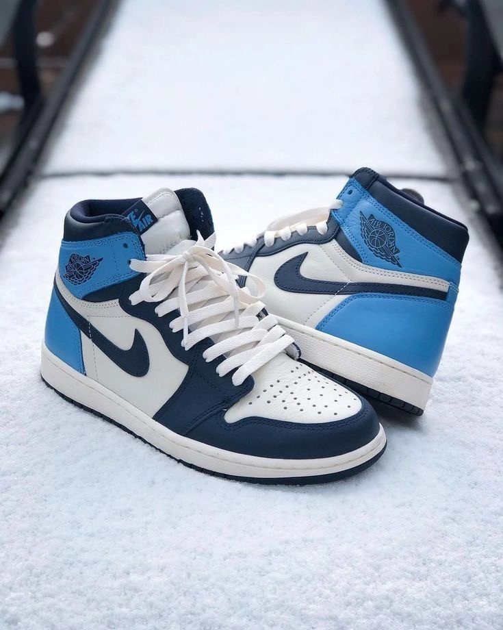 Air Jordan 1 High OG Obsidian (2019) фото