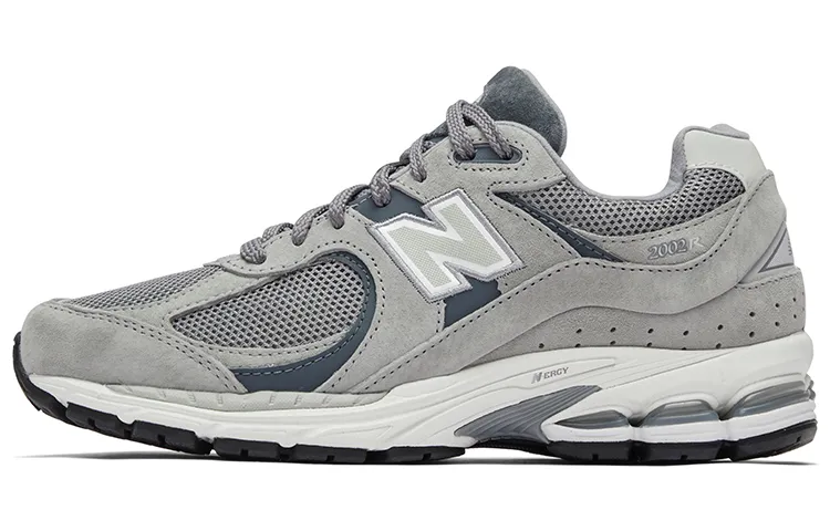 Купить кроссовки New Balance 2002R серого цвета в интернет
